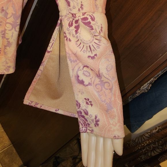 Women's jacket - Picture 4 of 9